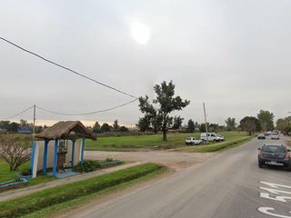 Foto 8 de Casa a refaccionar en venta - 2 dormitorios 1 baño - 136mts2 - José Hernández, La Plata