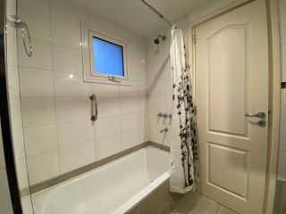 Foto 9 de Departamento de 3 ambientes con cochera en zona Guemes