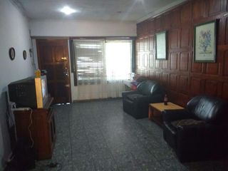 Foto 13 de Casa en venta - 3 Dormitorios 2 Baños - 283Mts2 - La Plata [FINANCIADO]