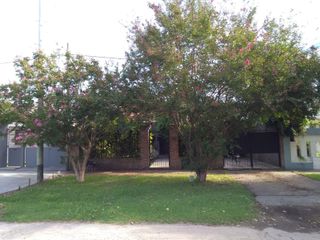 Foto 48 de Casa en venta - 3 Dormitorios 2 Baños - 660Mts2 - Manuel B. Gonnet