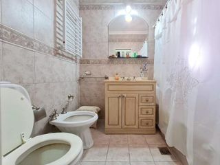 Foto 11 de Casa en venta - 3 Dormitorios 2 Baños - 660Mts2 - Manuel B. Gonnet