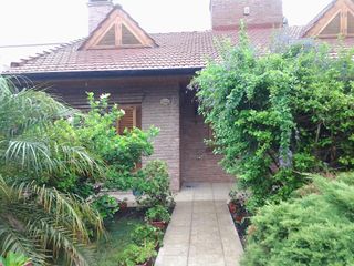 Foto 50 de Casa en venta - 3 Dormitorios 2 Baños - 660Mts2 - Manuel B. Gonnet