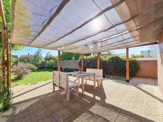 Foto 23 de Casa en venta - 3 Dormitorios 2 Baños - 660Mts2 - Manuel B. Gonnet