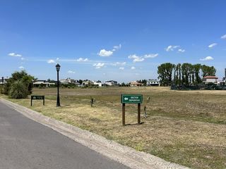 Foto 5 de Lote a pulmón verde en venta - Barrio Santa Inés, Canning