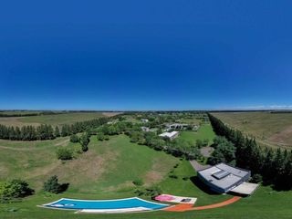 Foto 8 de Casa en venta - 4 dormitorios 3 baños - 276mts2 - Haras del Sur II, La Plata [FINANCIADA]
