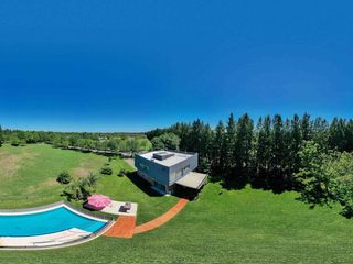 Foto 7 de Casa en venta - 4 dormitorios 3 baños - 276mts2 - Haras del Sur II, La Plata [FINANCIADA]