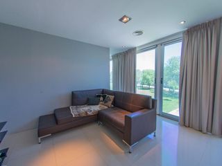 Foto 20 de Casa en venta - 4 dormitorios 3 baños - 276mts2 - Haras del Sur II, La Plata [FINANCIADA]