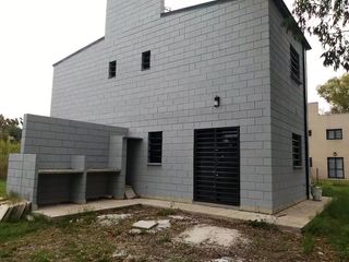Foto 9 de Dúplex en venta - 2 dormitorios 2 baños - 82 mts2 - Villa Elvira, La Plata [FINANCIADO]