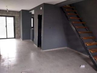 Foto 20 de Dúplex en venta - 2 dormitorios 2 baños - 82 mts2 - Villa Elvira, La Plata [FINANCIADO]