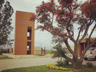 Foto 5 de Lote en venta en Barrio La Alameda de Canning