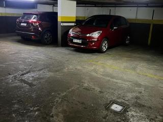 Foto 2 de COCHERA FIJA EN 2DO SS  - JULIAN ALVAREZ Y JUNCAL - PALERMO - BOTANICO