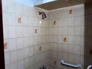 Foto 6 de Casa en venta - 3 dormitorios 2 baños - Cocheras - 130 mts2 - Los Hornos, La Plata