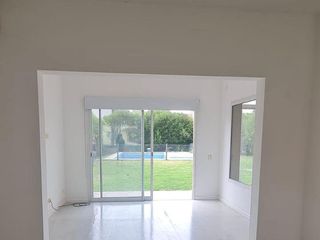Foto 16 de Casa en VENTA San Isidro Labrador - 5 ambientes con dependencia de servicio