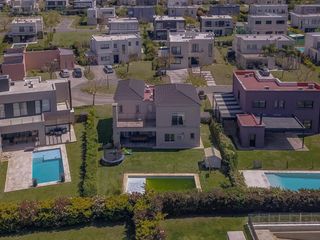 Foto 4 de Casa en venta en el Barrio Vistas, Puertos / Escobar