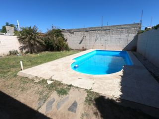 Foto 7 de CASA DE 3 DORMITORIOS, PATIO, PILETA Y COCHERA