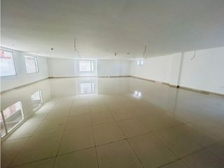 Foto 5 de Jipijapa, Local Comercial en Renta, 1400m2, 2 Ambiente