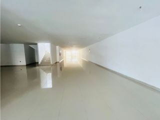 Foto 22 de Jipijapa, Local Comercial en Renta, 1400m2, 2 Ambiente