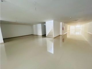 Foto 16 de Jipijapa, Local Comercial en Renta, 1400m2, 2 Ambiente