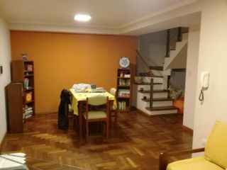 Foto 2 de Duplex en venta Centro
