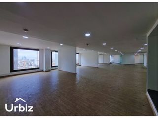 Foto 9 de Oficina de 927 m² en Arriendo en Cll 72 en centro financiero de Bogotá