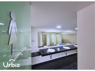 Foto 13 de Oficina de 927 m² en Arriendo en Cll 72 en centro financiero de Bogotá