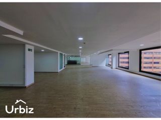 Foto 6 de Oficina de 927 m² en Arriendo en Cll 72 en centro financiero de Bogotá