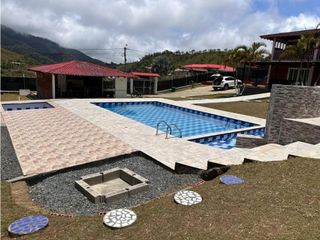 Foto 2 de VENDO CASA CAMPESTRE EN EL QUEREMAL (1.094MT2) - LA SONORA