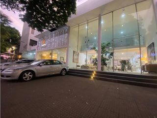 Foto 1 de LOCAL COMERCIAL - ALQUILER - SANTA MONICA - NORTE - CALI