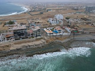 Foto 4 de Se vende Casa de Playa frente al mar, en las Palmeras en el San Bartolo Norte