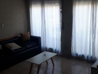 Foto 5 de 4 AMB PH Fte 181 m2 2 Patios Tza