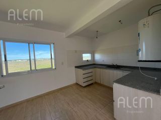 Foto 7 de Departamento de 3 ambientes en Venta en Canning