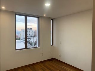 Foto 10 de Quito Tenis, Departamento en Renta, 140m2, 3 Habitaciones