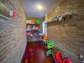 Foto 13 de CASA EN VENTA EN FUNES. ACEPTA DEPTO EN ROSARIO
