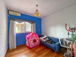 Foto 12 de CASA EN VENTA EN FUNES. ACEPTA DEPTO EN ROSARIO