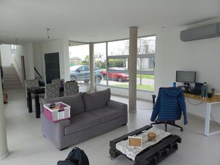 Foto 2 de Casa - El Canton