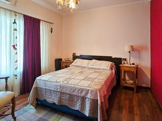 Foto 9 de Casa con pileta cerca del centro de Lobos a la VENTA