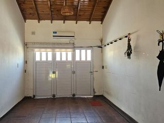 Foto 36 de Casa con pileta cerca del centro de Lobos a la VENTA