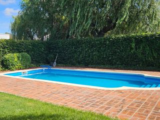 Foto 22 de Casa con pileta cerca del centro de Lobos a la VENTA