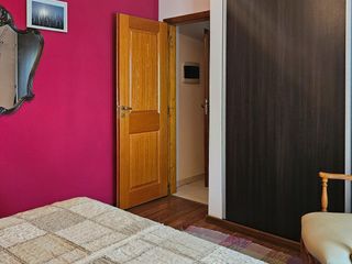 Foto 10 de Casa con pileta cerca del centro de Lobos a la VENTA