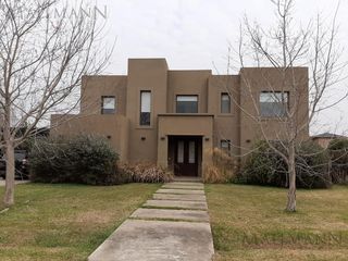 Foto 1 de Casa en Estancias del Pilar Barrio La Argentina| Mallmann Propiedades