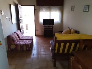 Foto 7 de Casa en venta - 4 Dormitorios 2 Baños - 450Mts2 - Mar del Tuyú