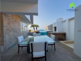 Foto 7 de CASA CON PISCINA FRENTE AL MAR EN URBANIZACIÓN MARINA BLUE - MANTA