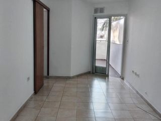 Foto 4 de Alquiler Departamento 1 dormitorio balcón en San Martín.