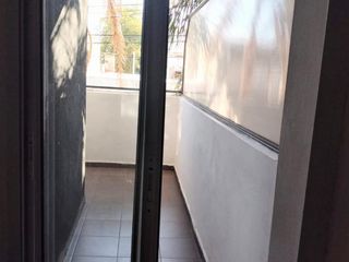 Foto 2 de Alquiler Departamento 1 dormitorio balcón en San Martín.