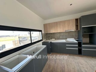 Foto 4 de Prados de manantiales - Casa 3 dormitorios en lote de 360m2