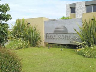 Foto 1 de Terreno en venta - 650mts2 - Horizontes Al Sur