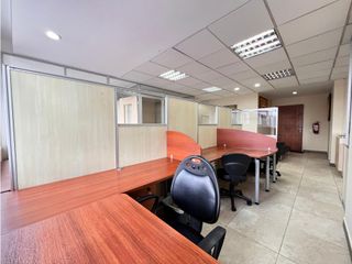 Foto 12 de Rumipamba, Oficina en Renta, 100m2, 4 Ambientes
