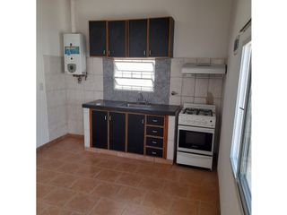 Foto 15 de CASA CON DEPARTAMENTOS BARRIO SAN ROQUE
