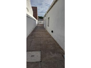 Foto 10 de CASA CON DEPARTAMENTOS BARRIO SAN ROQUE