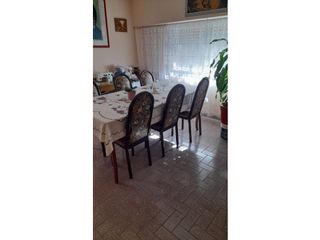 Foto 5 de CASA CON DEPARTAMENTOS BARRIO SAN ROQUE